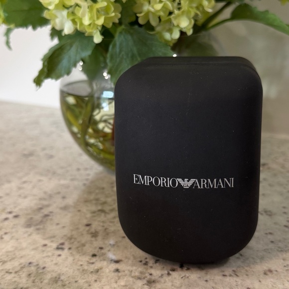 Vintage Emporio Armani Ladies AR0204, 24mm Qtz Classic Dress Watch - Picture 9 of 9